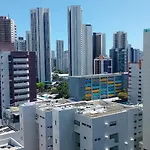Beach Class Convention - Flats Em Boa Viagem Por Yolo